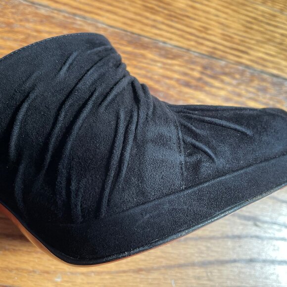 Louboutin Black Suede Drapiday 120 D'Orsay Pumps, Size 40 EU - Picture 13 of 16